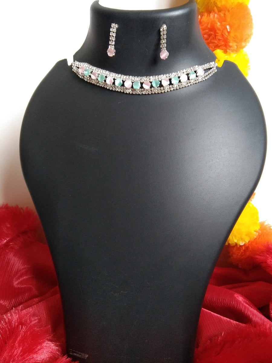 women's diamond necklace